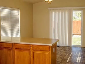 Building Photo - 10950 Darlington Oak Ct