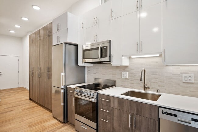 Interior Photo - Portal Apartments