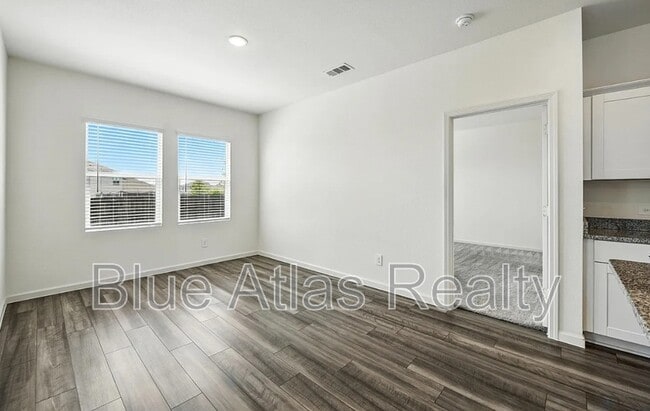 Foto del edificio - 13212 Ridings Dr