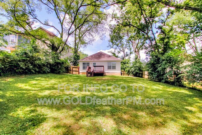 Foto del edificio - 2116 14th Ave N