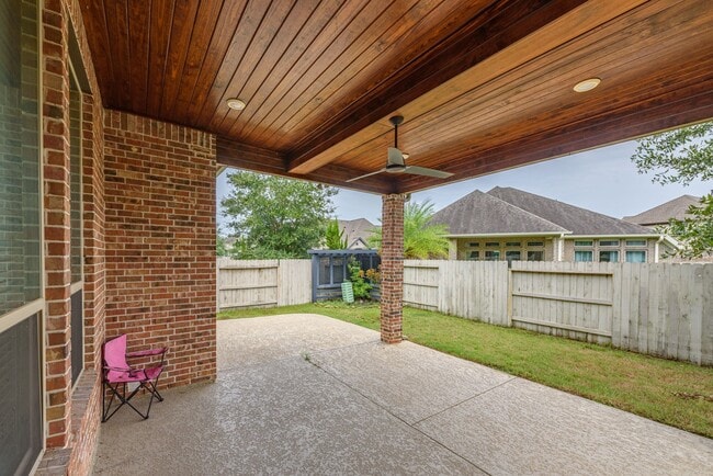 Building Photo - 2116 Blackhawk Ridge Ln