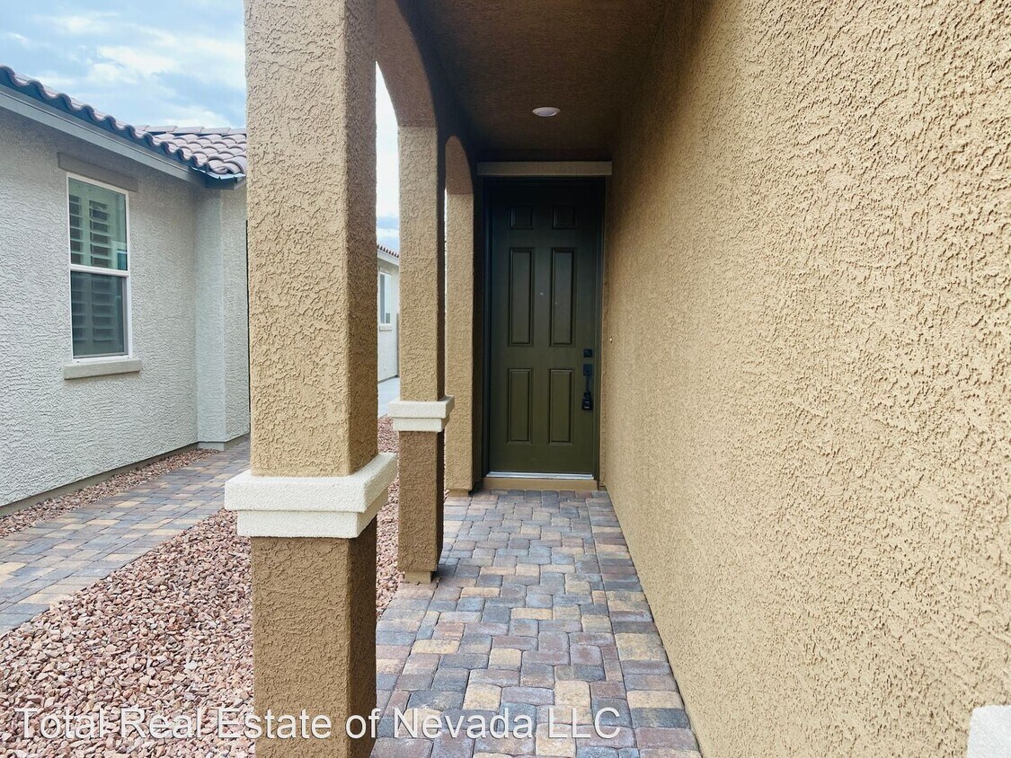 Primary Photo - 5 br, 3 bath House - 4258 Tarim St