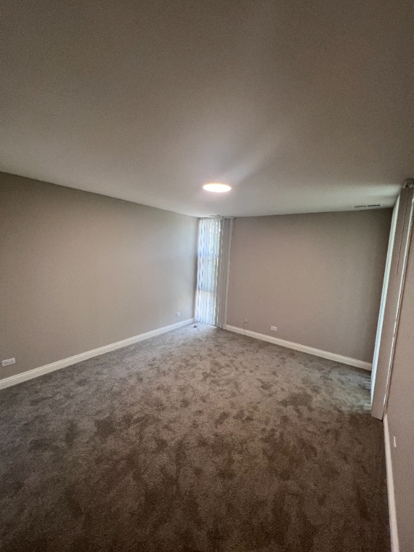 Building Photo - 5550 Abbey Dr