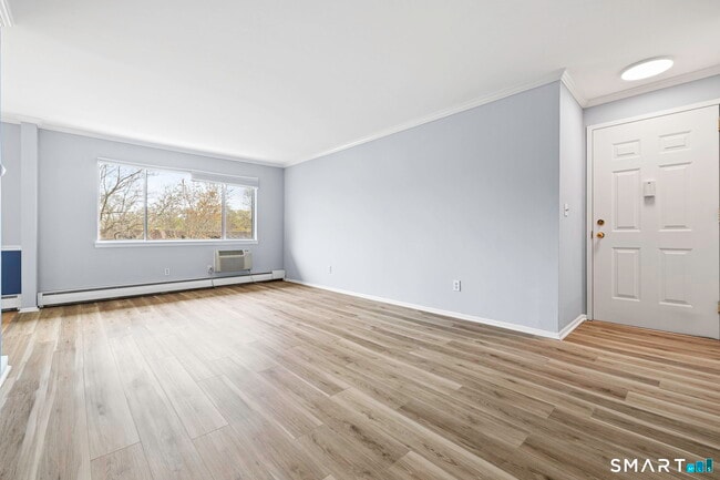 Building Photo - 154 Cold Spring Rd