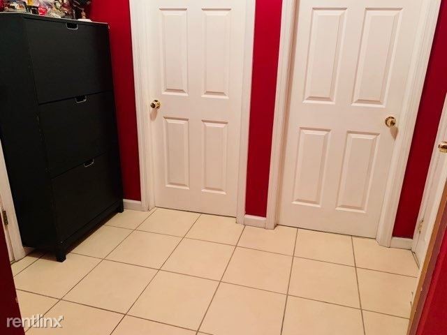 Building Photo - 3 br, 1 bath Apartment - 39 Berkeley Place 1