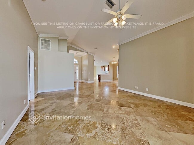 Foto del edificio - 13420 Fladgate Mark Drive