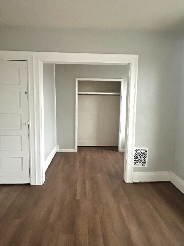 Foto del edificio - 299 N Balph Ave