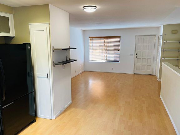 Foto del edificio - "Charming La Jolla Retreat: Cozy 2-Bedroom...