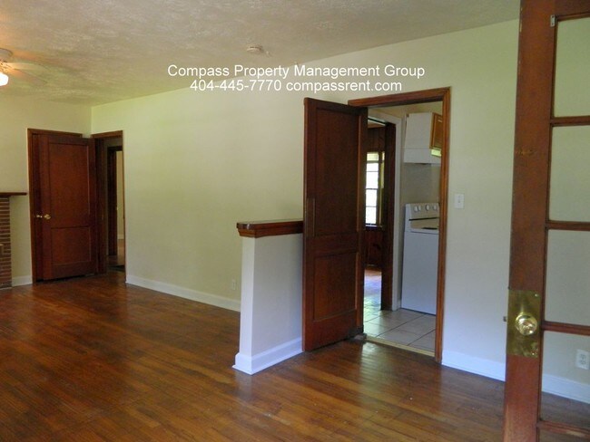 Building Photo - 1860 Camellia Dr