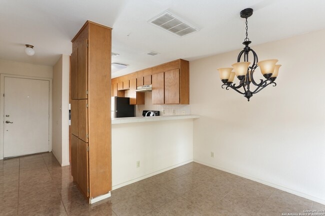 Foto del edificio - 11815 Vance Jackson Rd