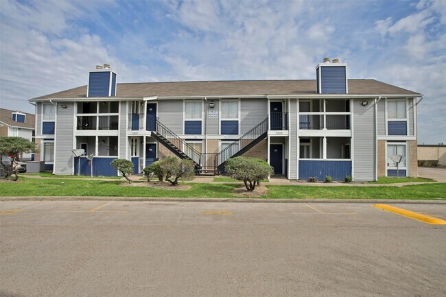 Building Photo - 2700 S Dairy Ashford Rd