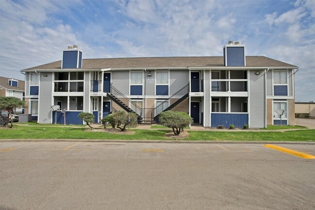 Building Photo - 2700 S Dairy Ashford Rd