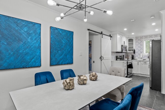 Foto del edificio - 3021 Botany St