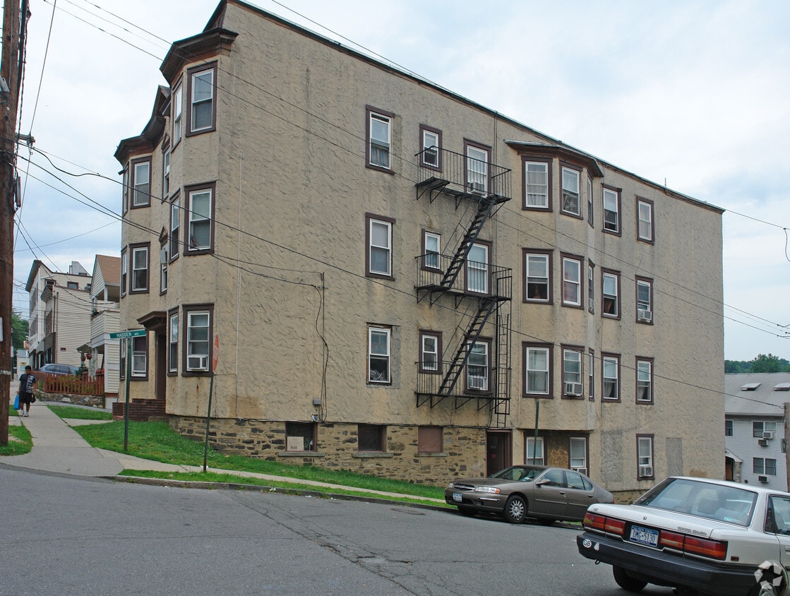 Foto principal - 18-20 S Kensico Ave