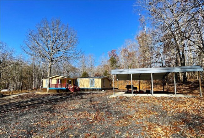 Building Photo - 6225 Lollis Creek Rd