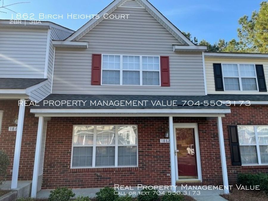 Two Bedroom Townhome in Charlotte House for Rent in Charlotte, NC