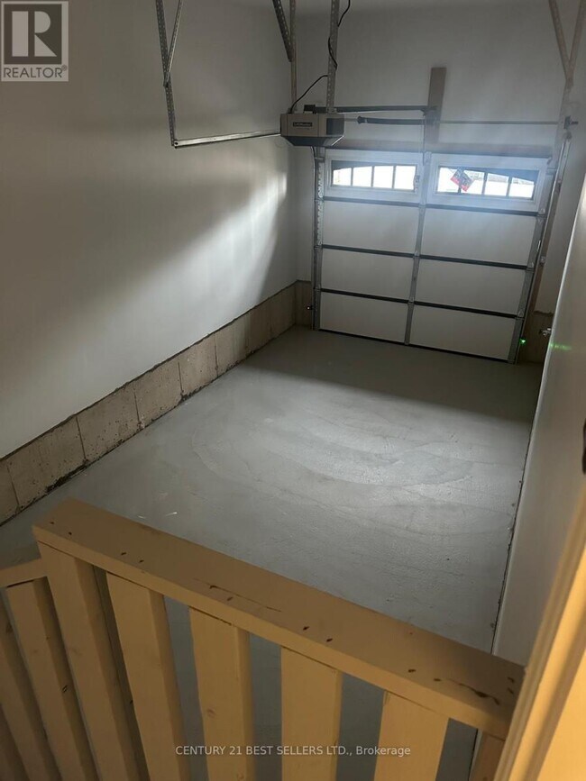 Photo du bâtiment - 1474 Savoline Blvd