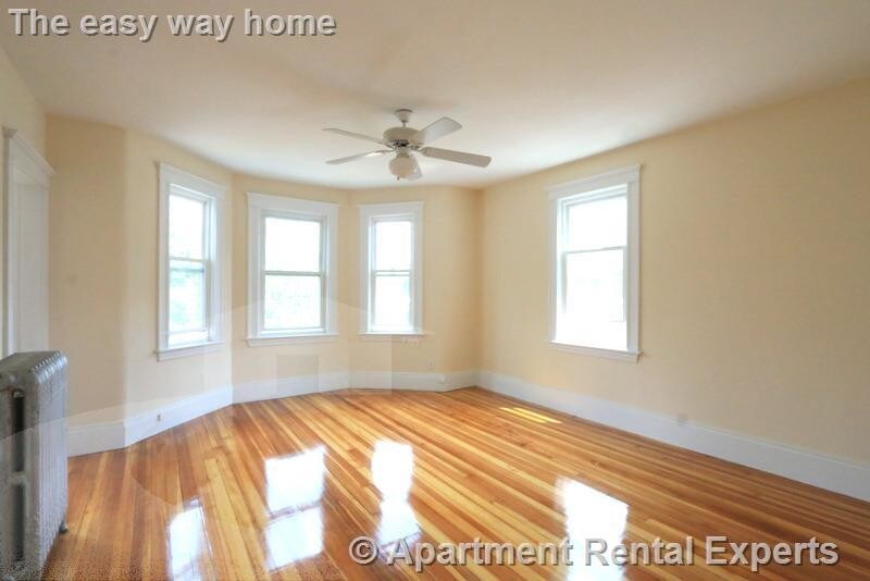 Foto principal - 18 Perry St