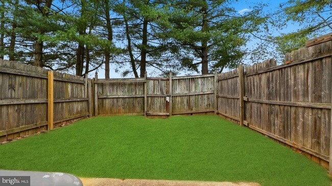 Building Photo - 1984 Arwell Ct