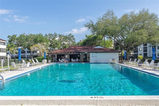 Foto del edificio - 2579 Countryside Blvd