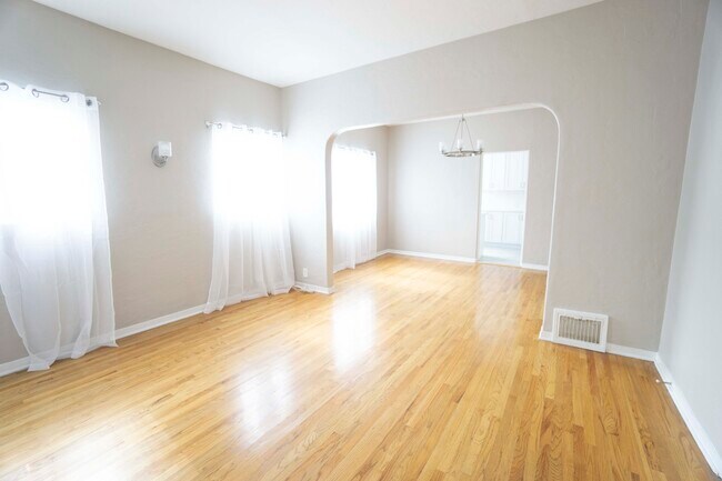 FORMAL DINING ROOM - 205 N Olive Ave