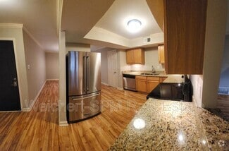 Building Photo - 1847 Gray Ridge Cove