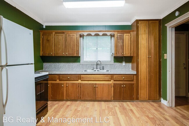 Building Photo - 3 br, 2 bath House - 121 La Rue Rouge