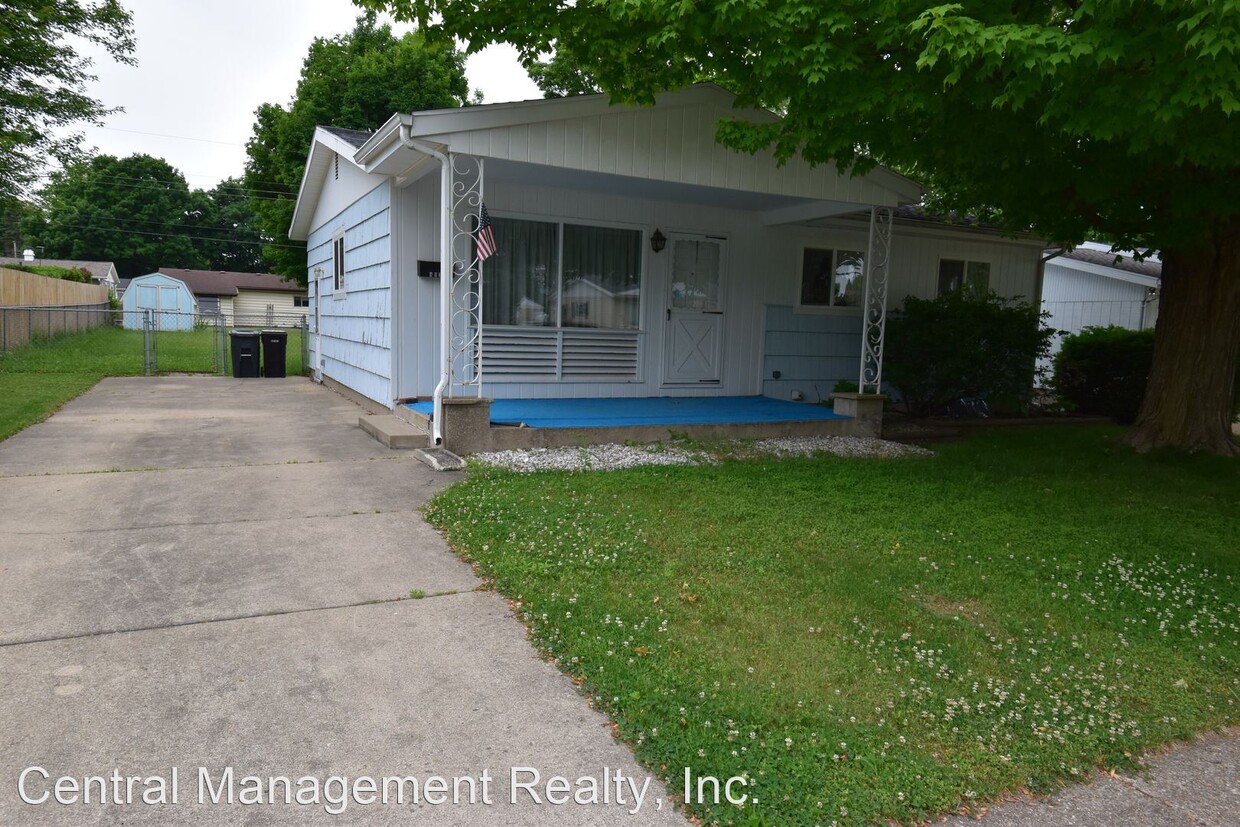 Foto principal - 3 br, 1 bath House - 4039 Manor Drive