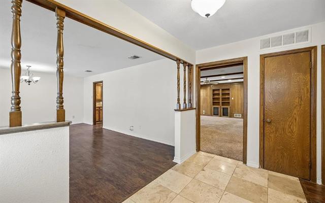 Foto del edificio - 439 W Main St