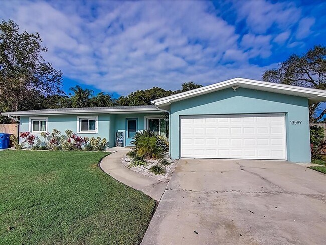 Building Photo - 13589 Croft Dr S