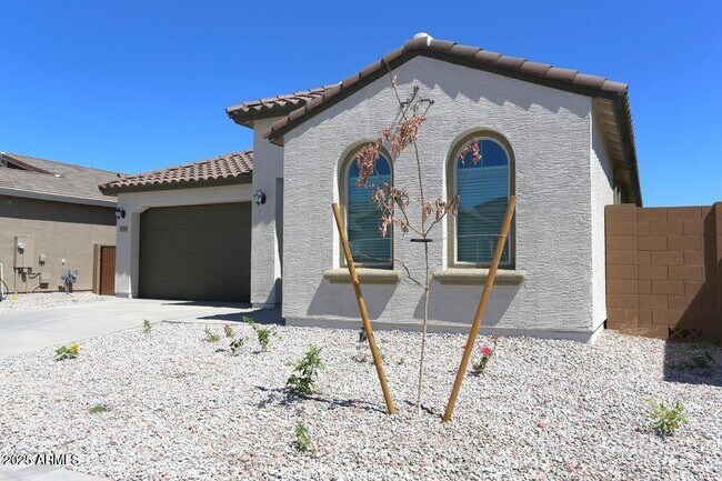 Foto del edificio - 2558 W Pecan Rd