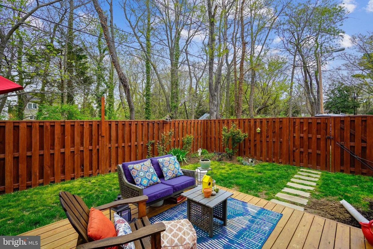 Foto principal - 910 Bethany Ct