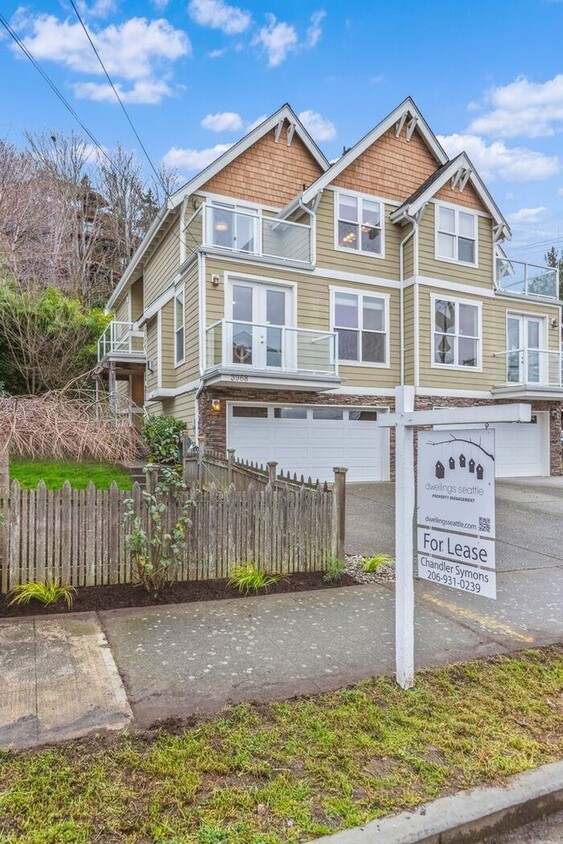 Foto principal - Quintessential West Seattle Townhome with ...