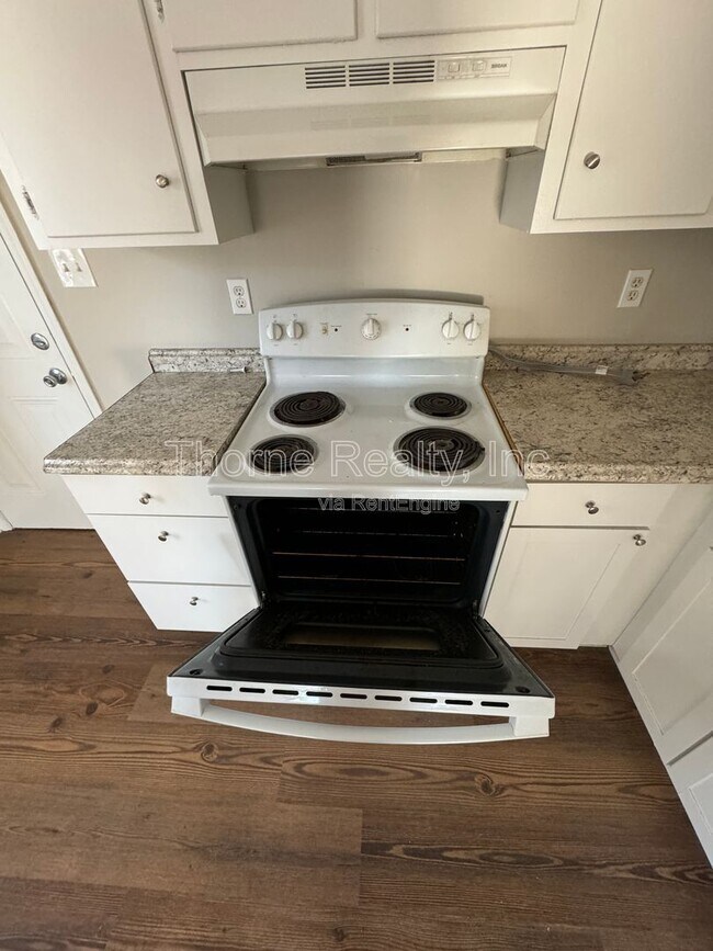 Foto del edificio - 1552 Fountain St