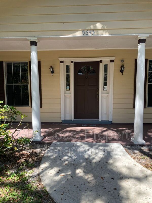 Foto del edificio - 5645 N Tuttle Ave