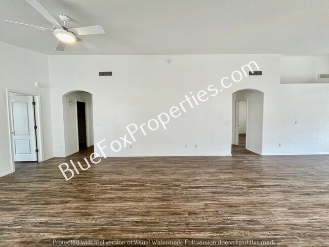 Building Photo - 3117 S Nastar Dr