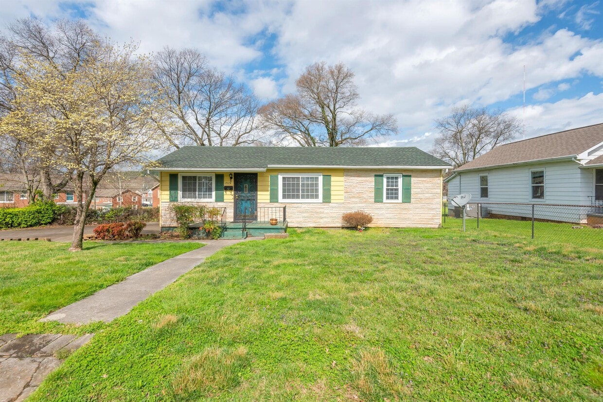 Photo - 1919 Connecticut Ave (Knoxville, TN)