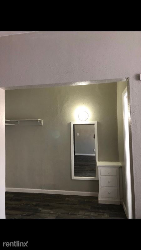 Foto del edificio - 688 Shatto Pl