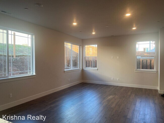 Foto del edificio - 3 br, 2.5 bath House - 16677 SW Colorado Ln,