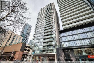 Building Photo - 22 Wellesley St E