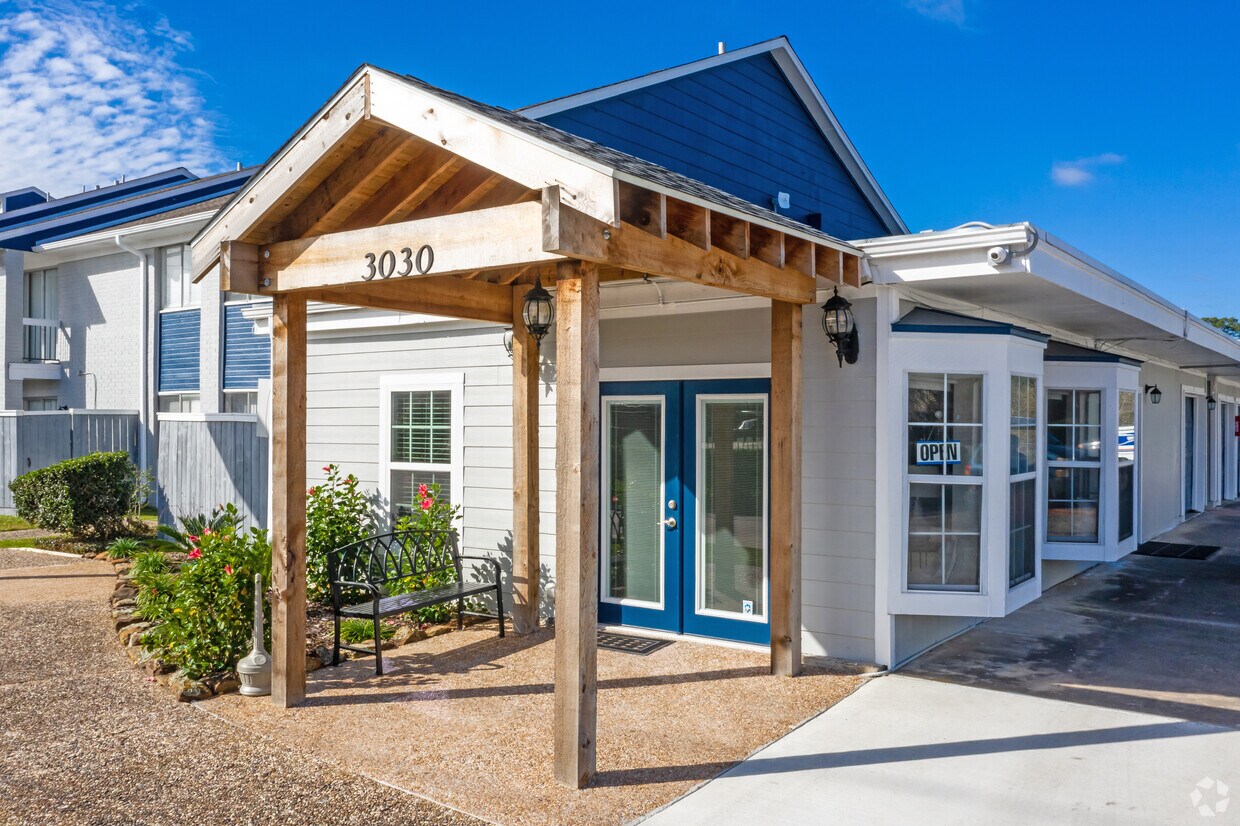 Delta Residence Communties Apartments La Porte, TX