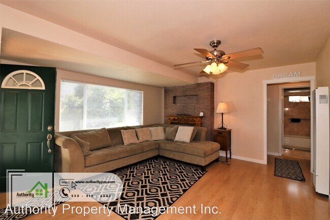 Foto del edificio - 3 br, 1 bath House - 1107 4Th St