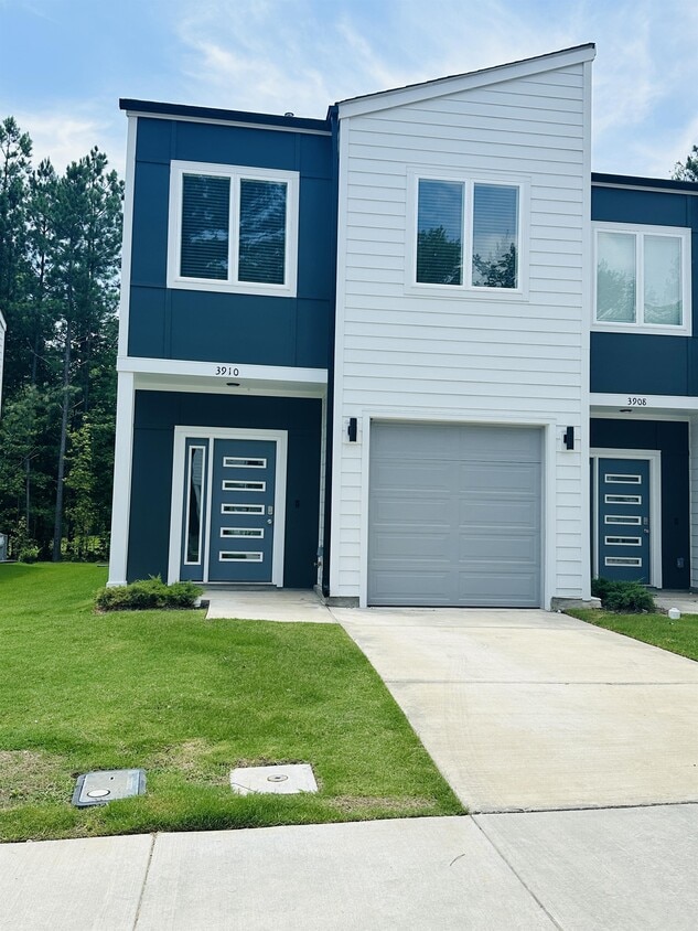 Photo - 3910 Convergence St (Durham, NC)