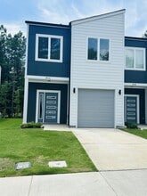 Building Photo - 3910 Convergence St