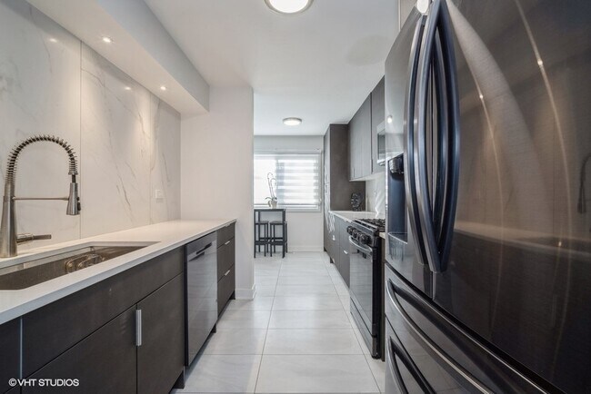 Foto del edificio - 1648 Tahoe Cir Dr