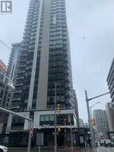 Building Photo - 340 Queen St