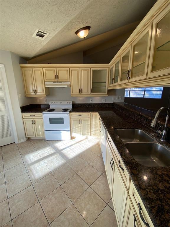 Building Photo - 22506 Millgate Dr