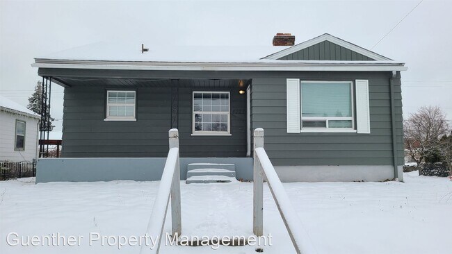 Foto del edificio - 3 br, 1 bath House - 4227 N Maple