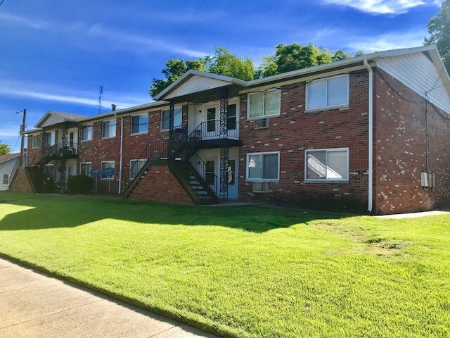 Building Photo - 122 S Boeke Rd