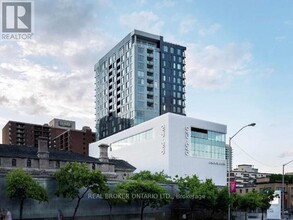 Building Photo - 20 Daly Ave